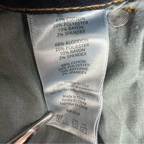 STS Blue ELLIE Women’s Ankle Blue Jeans Sz 28 (Sz 6) High Rise Frayed Hems Dark - Picture 6 of 13